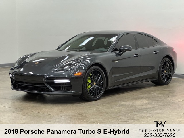 2018 Porsche Panamera Turbo S E-Hybrid