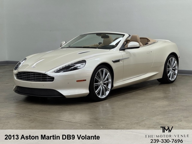 2013 Aston Martin DB9 Volante