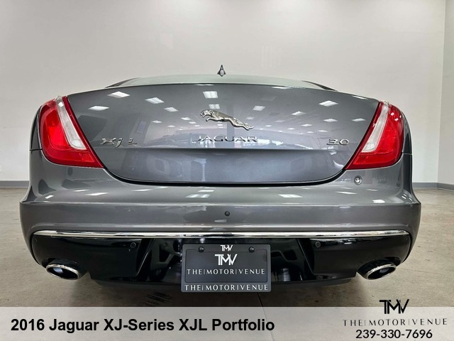 2016 Jaguar XJ-Series XJL Portfolio