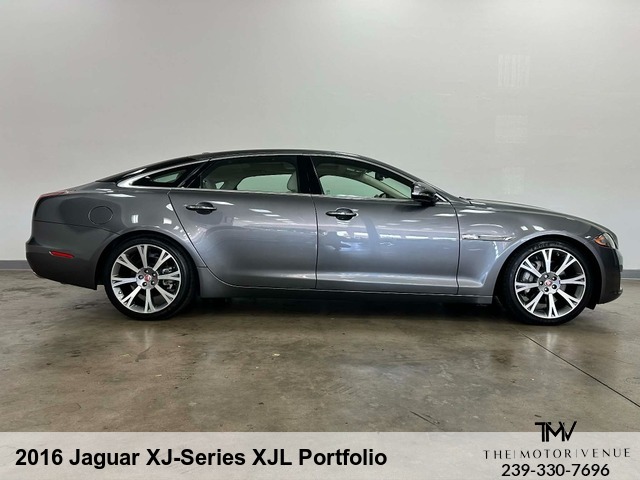 2016 Jaguar XJ-Series XJL Portfolio
